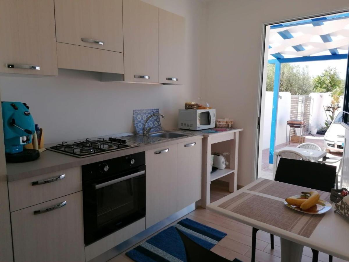 B&B Santorini Чинізі Екстер'єр фото
