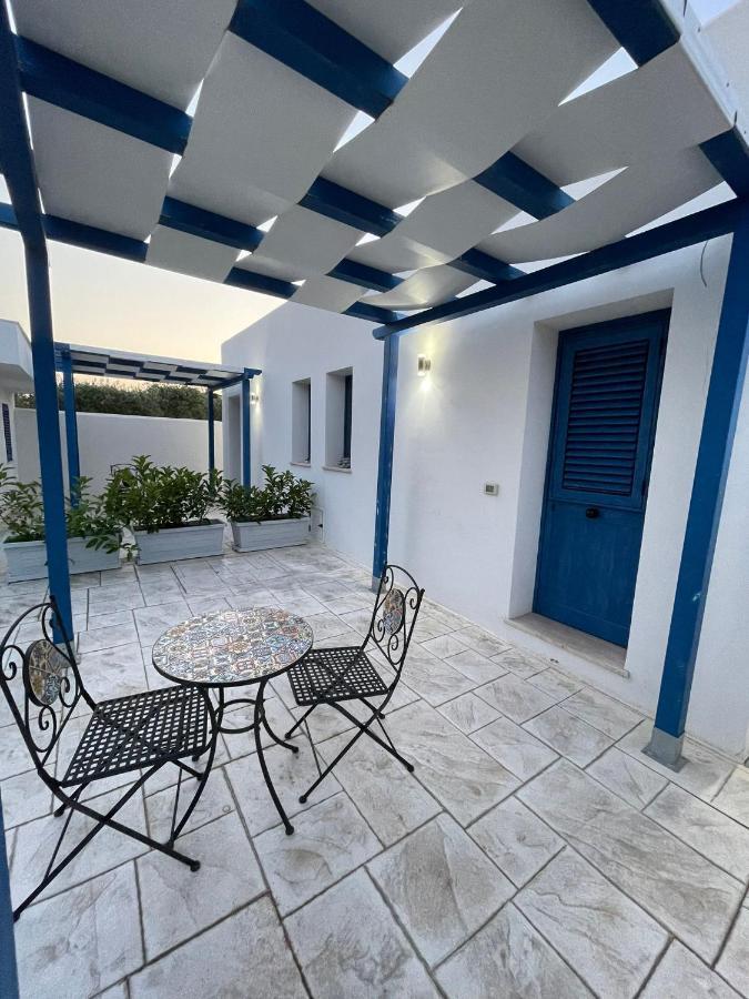B&B Santorini Чинізі Екстер'єр фото