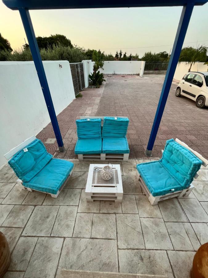 B&B Santorini Чинізі Екстер'єр фото